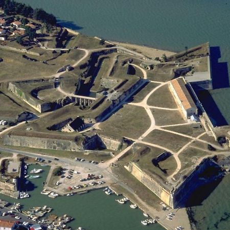 Villa Escale A L'Ile D'Oleron Le Château-dʼOléron Exterior foto
